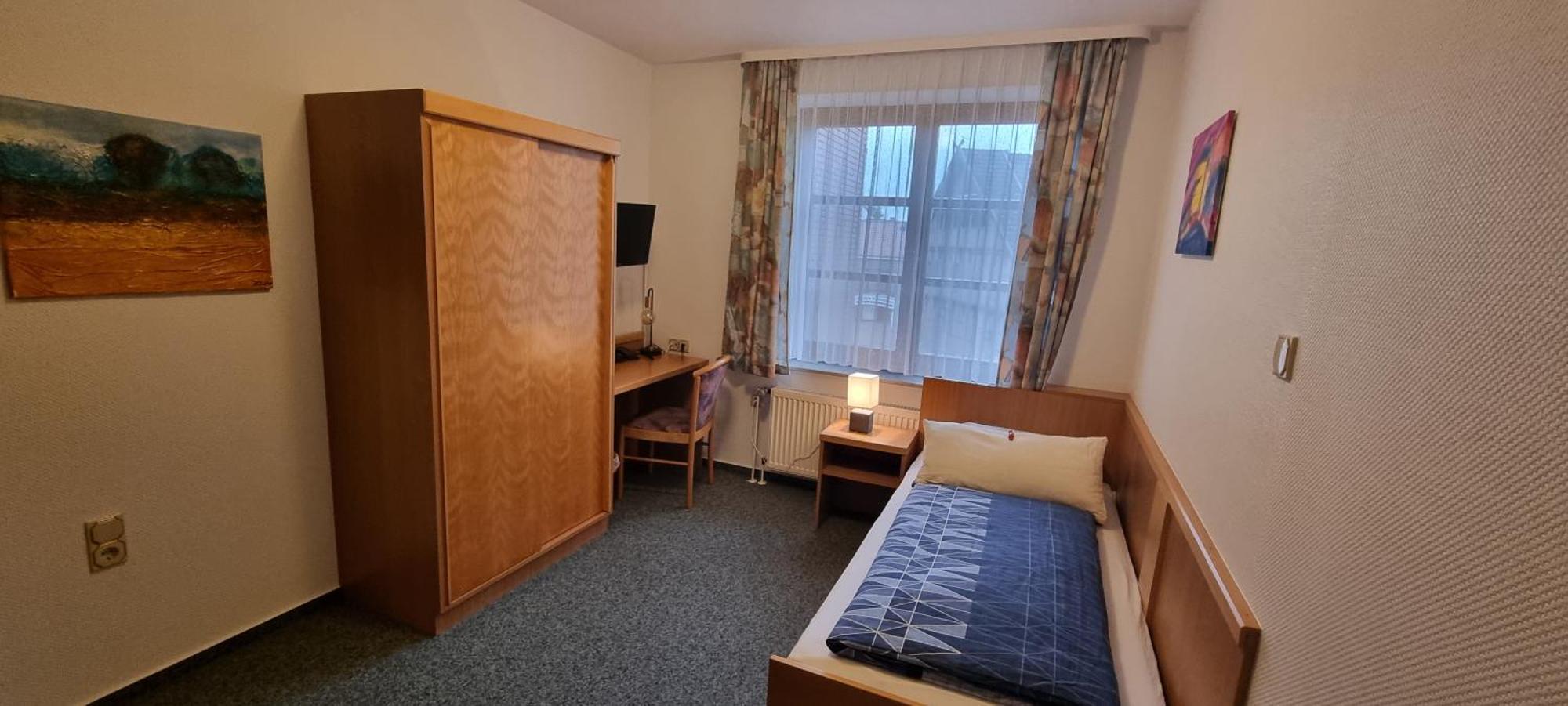Hotel Alt Oesselse Sarstedt Room photo